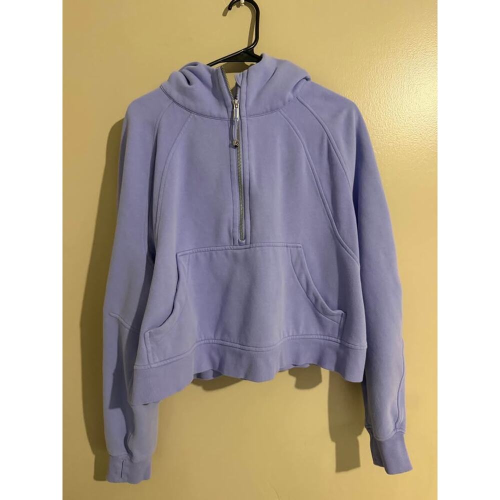 Lululemon cropped scuba